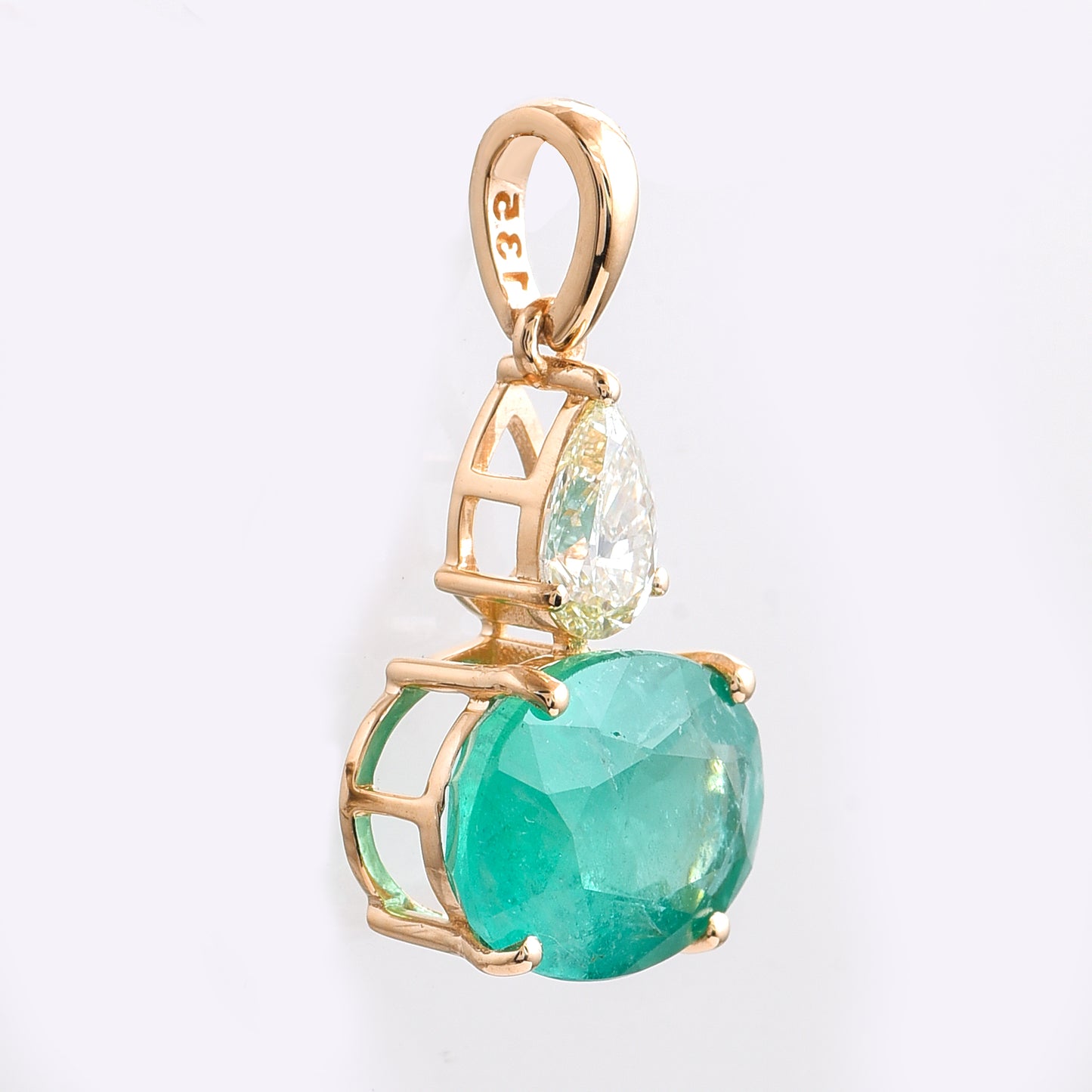 2.68 Ct Oval Emerald 14K Gold Pendant