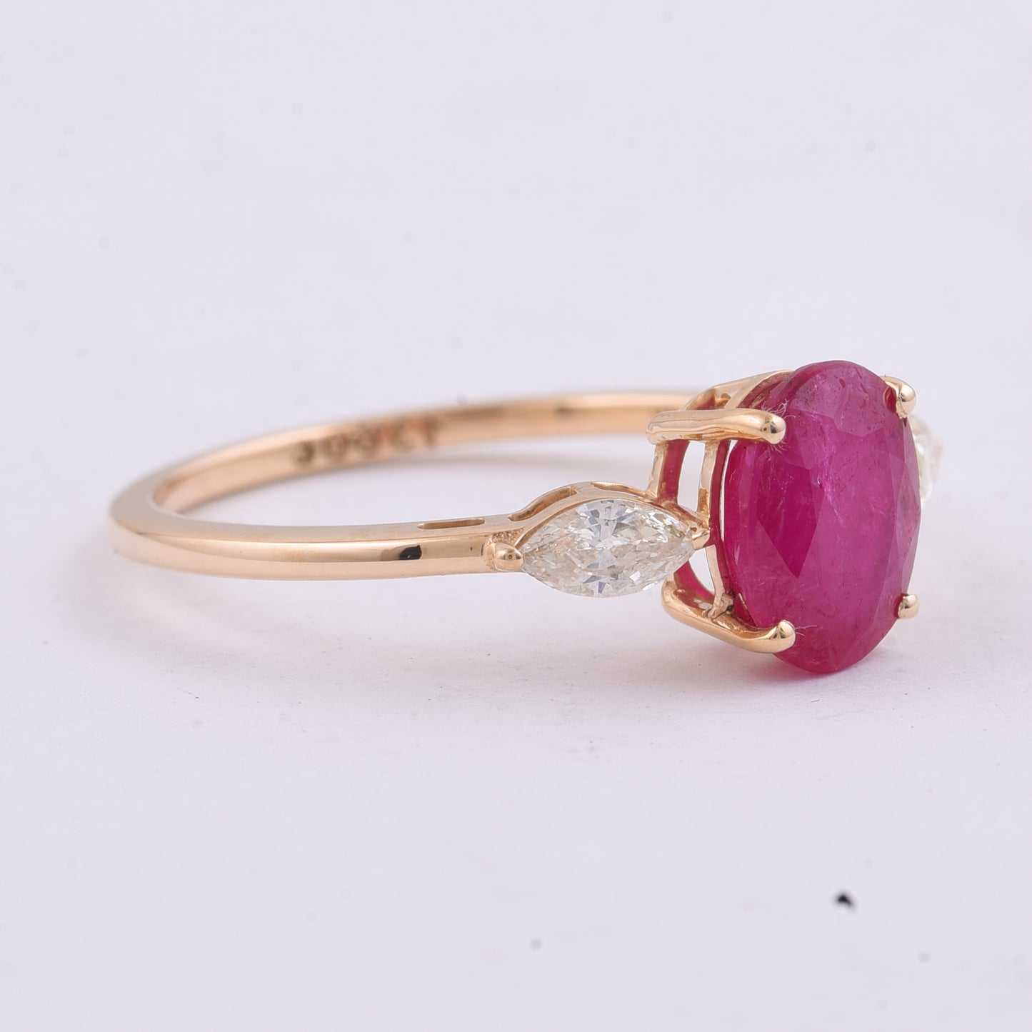 1.99 Ct Oval Natural Ruby 14K Gold Ring