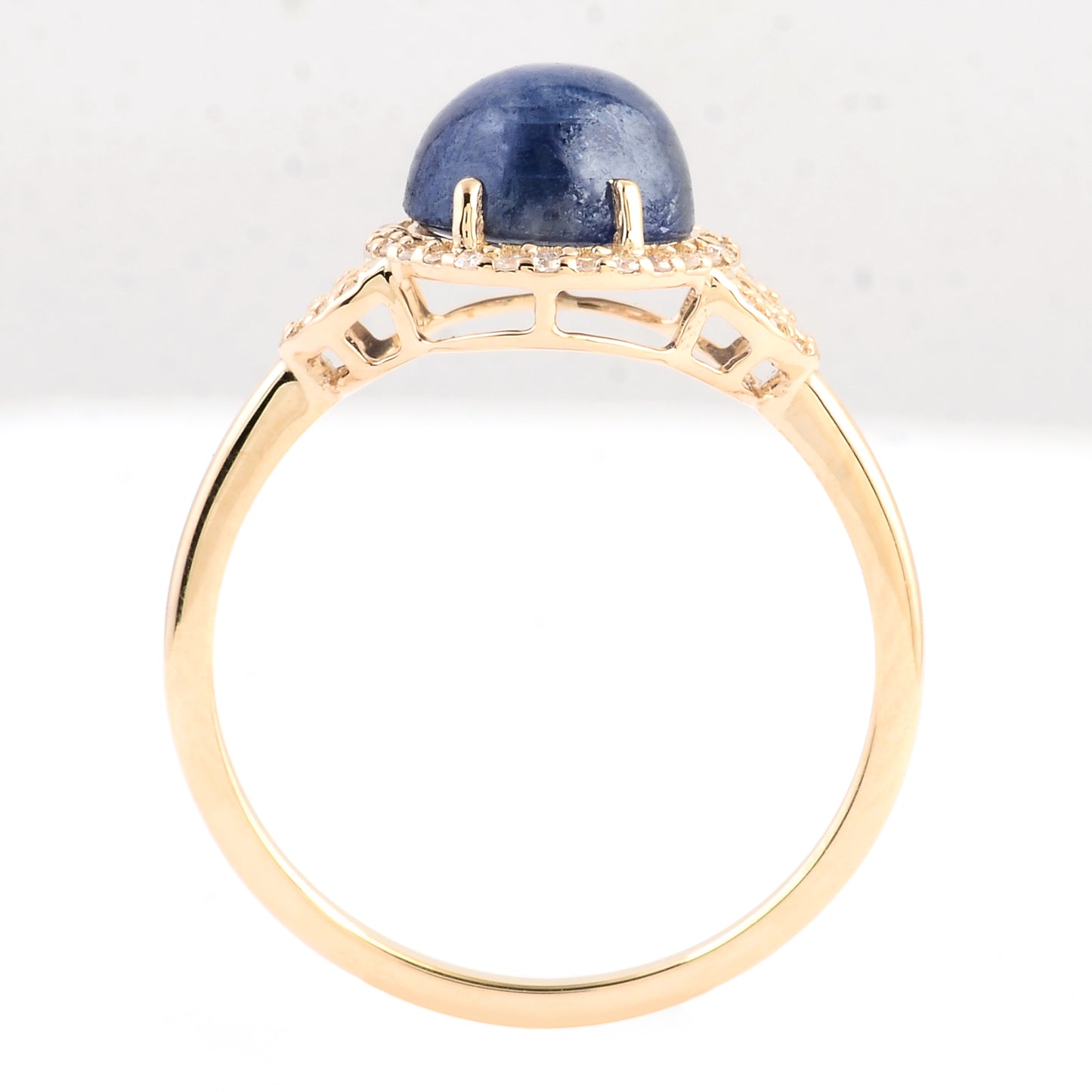 3.16 Ct Round Cabochon Natural Corundum Sapphire 14K Gold Ring