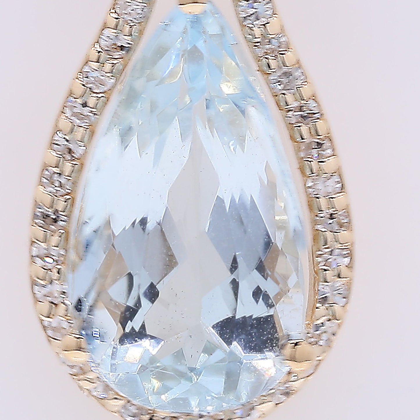 1.74 Ct Pear Mixed Cut Natural Aquamarine 14K Gold Pendant