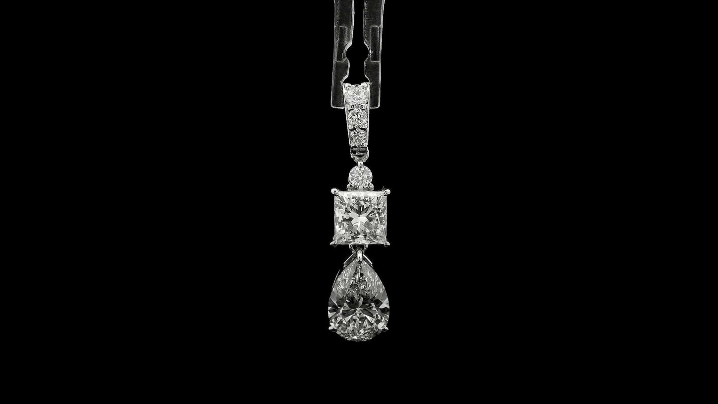 3.03 Carats Lab Grown Diamond 14K Gold Pendant