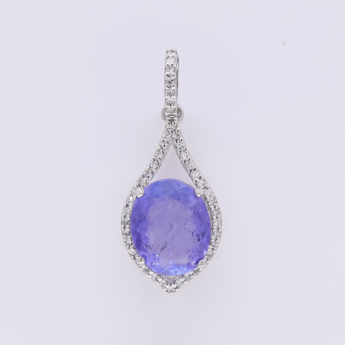 2.46 Ct Oval Mixed Cut Natural Tanzanite 950 Platinum Pendant