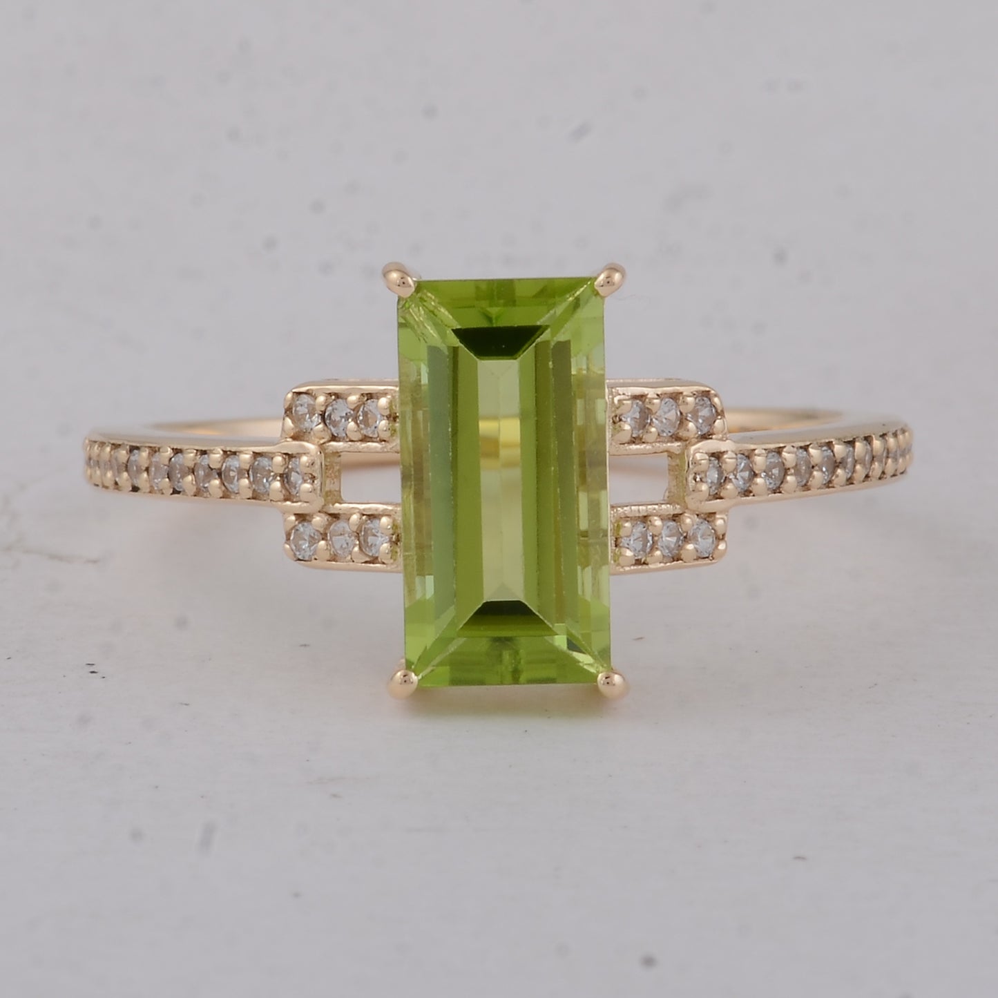 1.96 Ct Baguette Peridot 9K Gold Ring