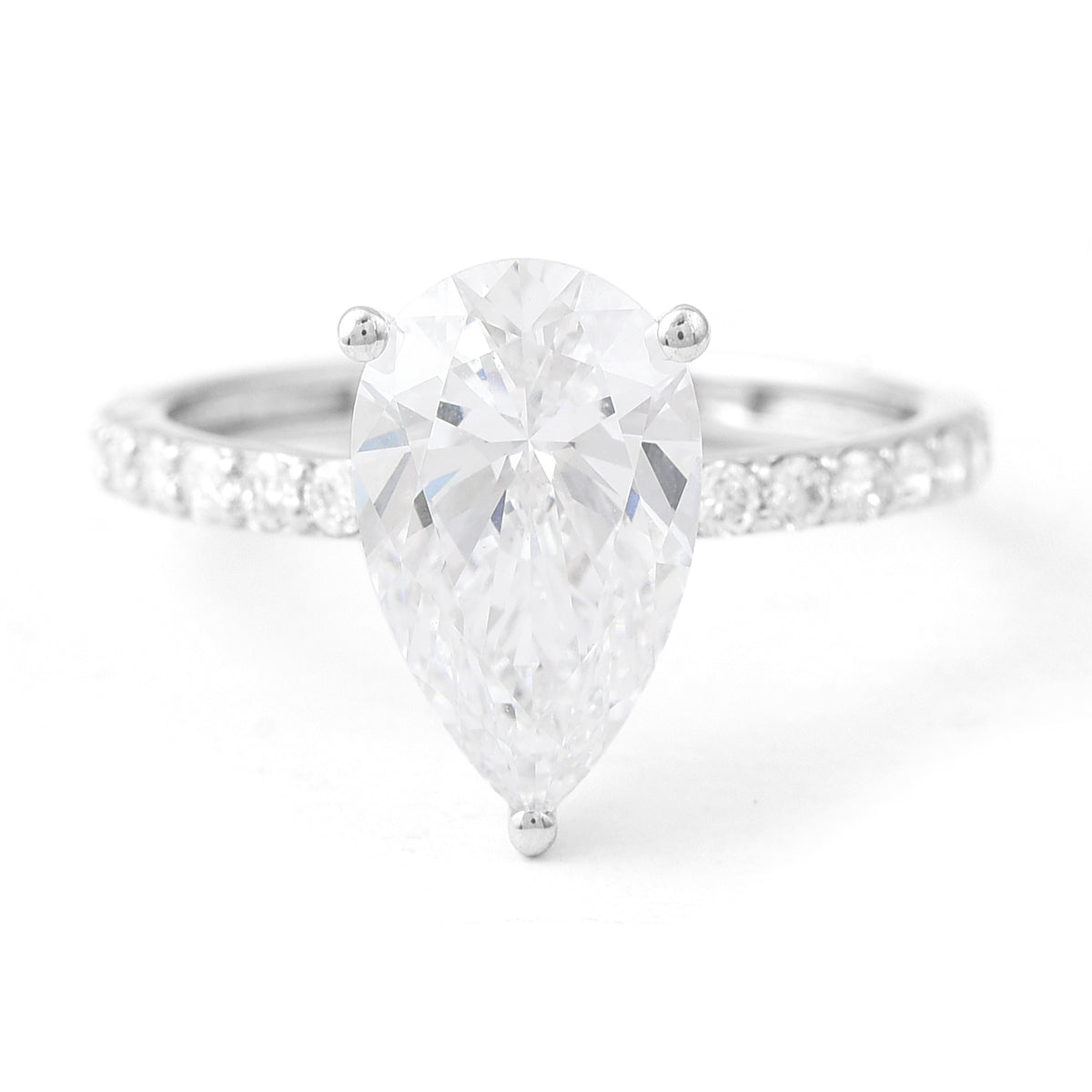 3.13 Carats Lab Grown Diamond 14K Gold Ring