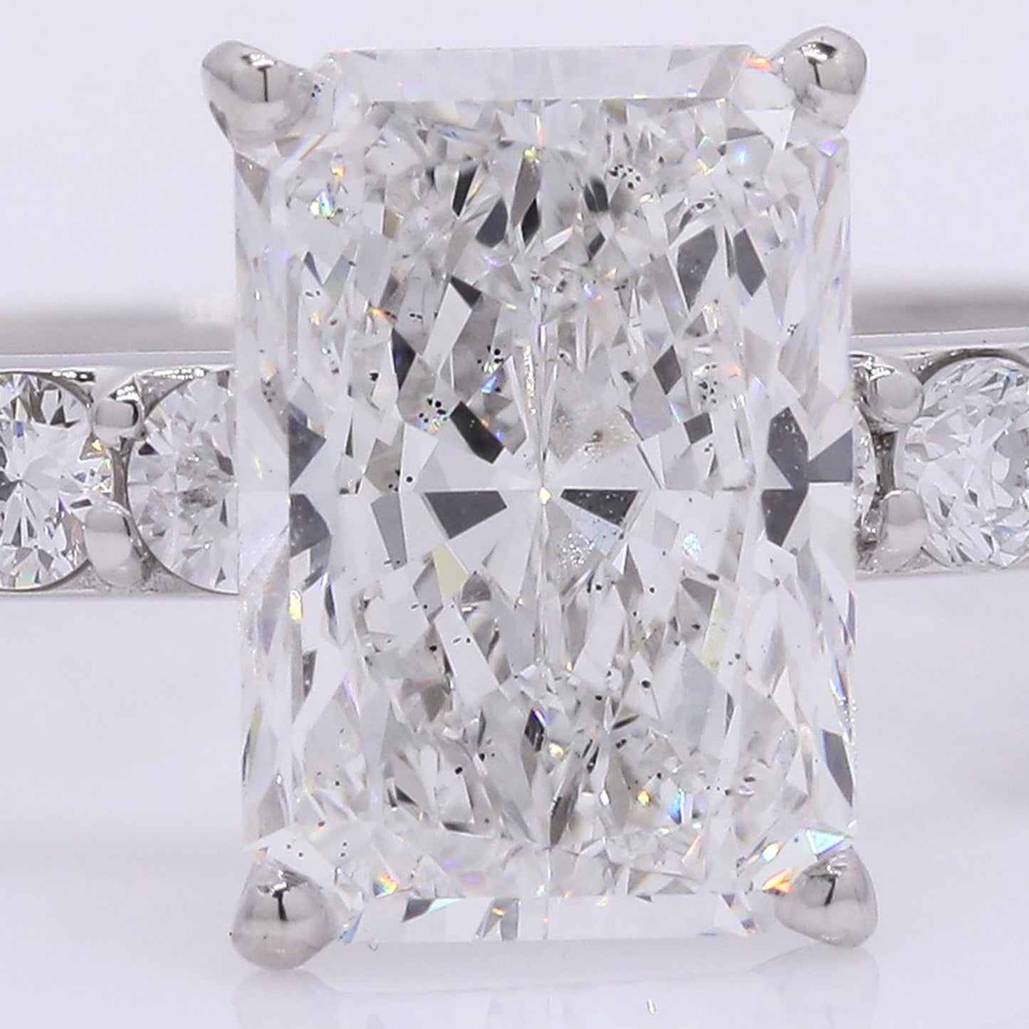 2.37 Carats Lab Grown Diamond 950 Platinum Ring