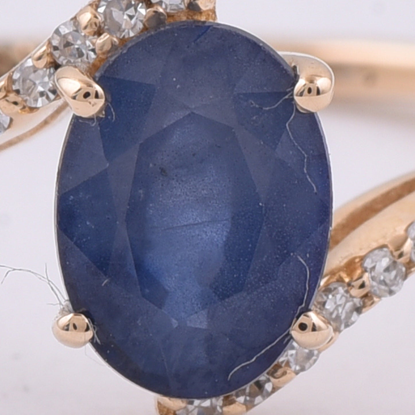 1.19 Ct Oval Natural Sapphire 14K Gold Ring