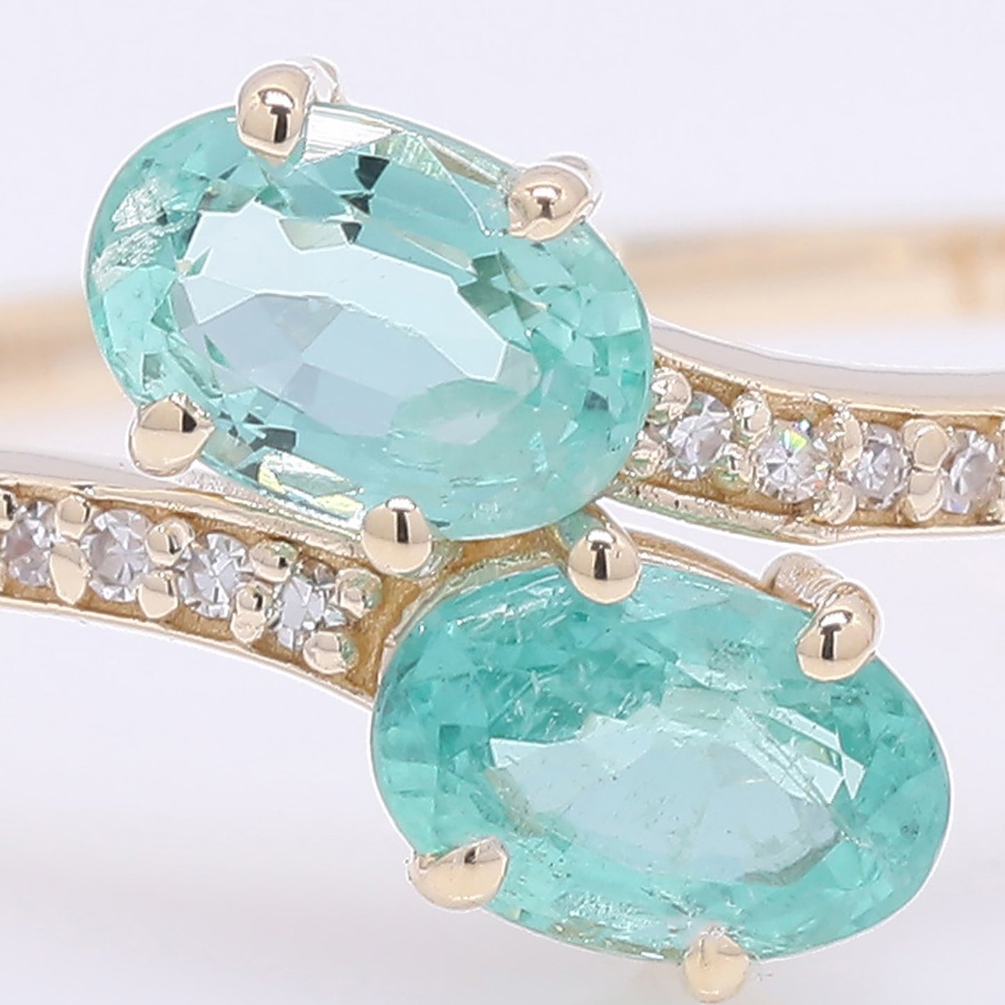 1.07 Ct Oval Mixed Cut Natural Emerald 14K Gold Ring