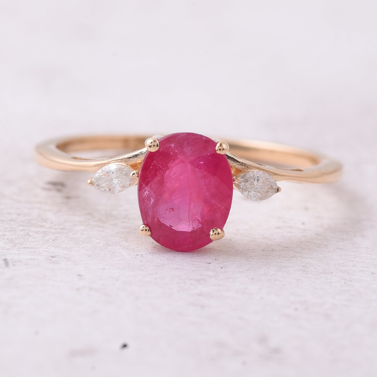 1.45 Ct Oval Natural Ruby 14K Gold Ring