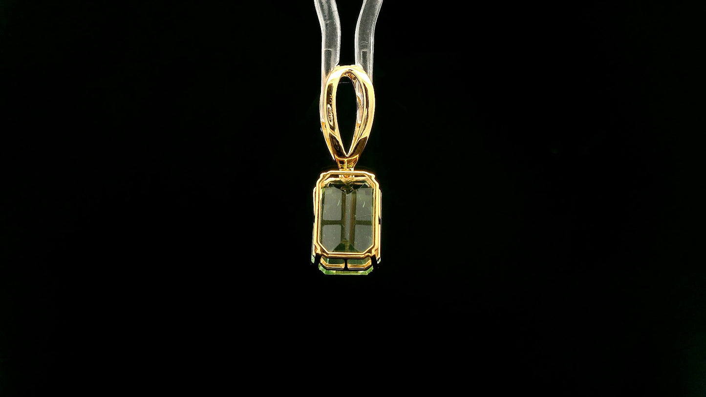 5.12 Ct Octagon Peridot 14K Gold Pendant