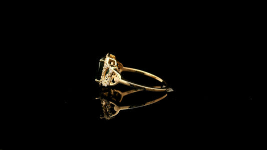 2.49 Ct Oval Natural Sapphire 14K Gold Ring