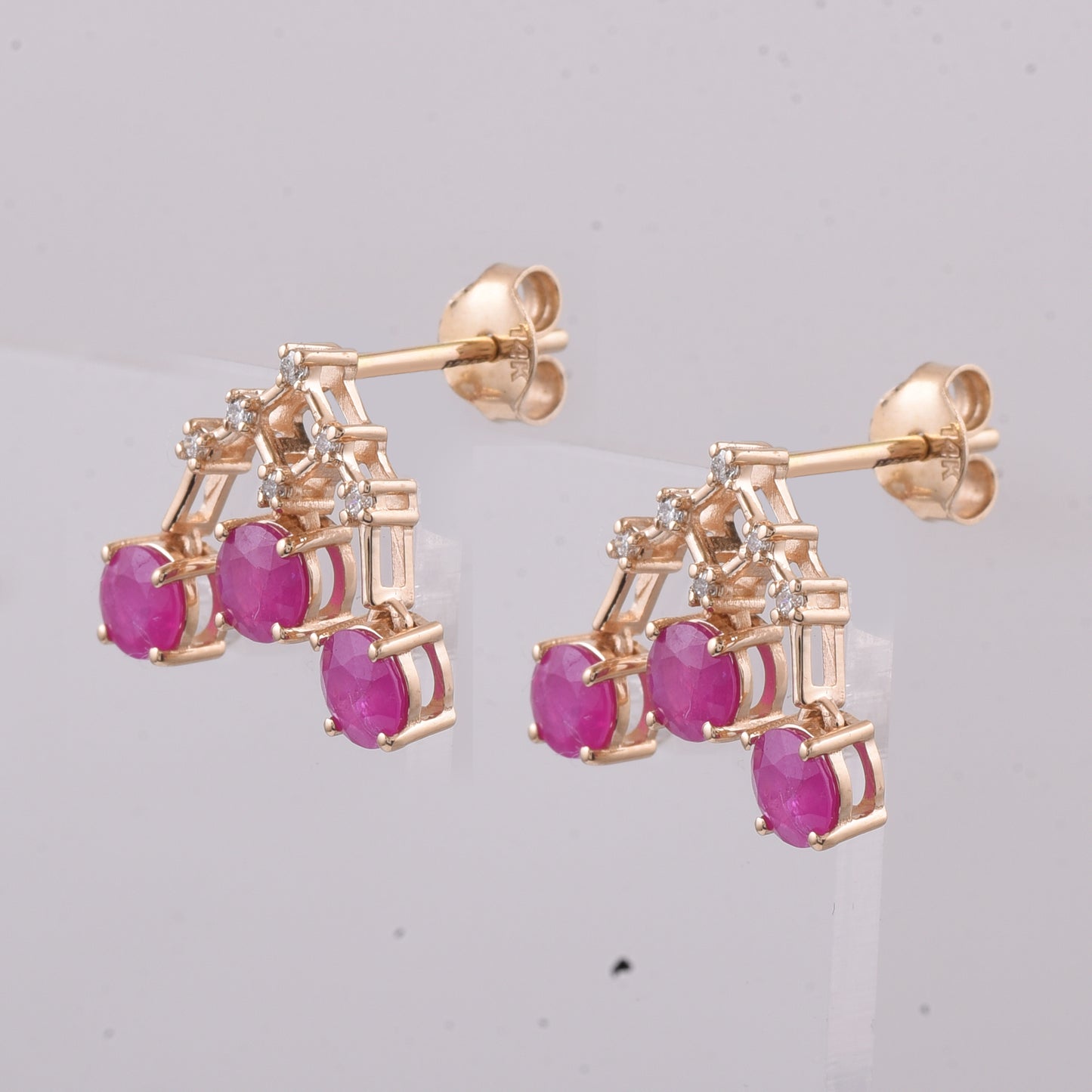 1.76 Ct Round Natural Ruby 14K Gold Earrings