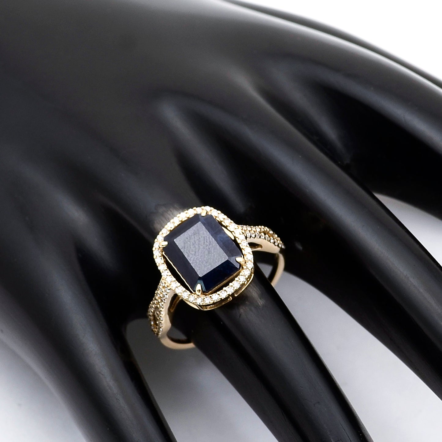 3.32 Ct Octagon Natural Sapphire 14K Gold Ring