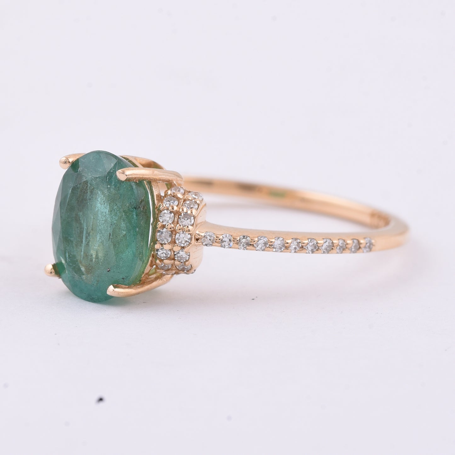 1.93 Ct Oval Natural Emerald 14K Gold Ring