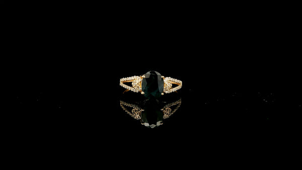2.04 Ct Oval Natural Sapphire 14K Gold Ring