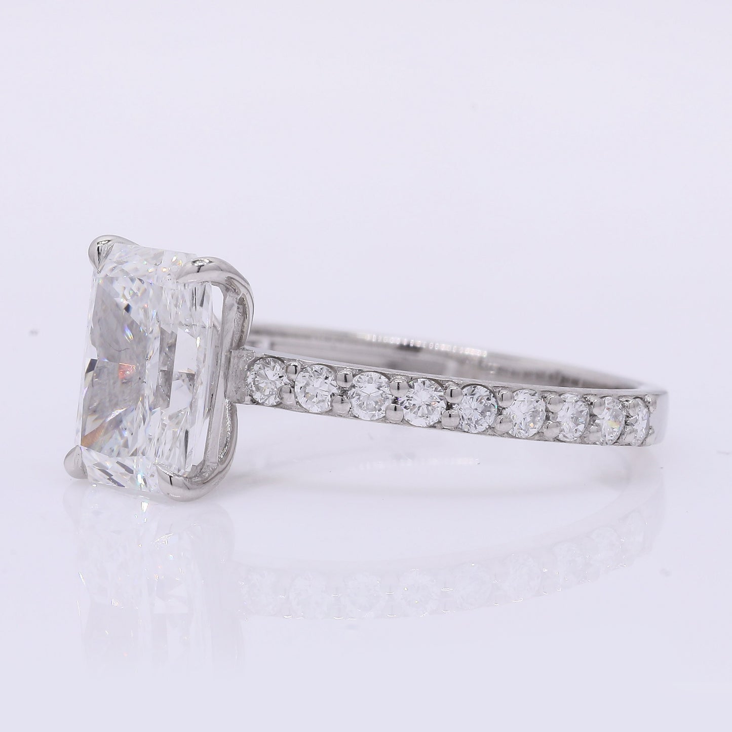 2.40 Carats Lab Grown Diamond 950 Platinum Ring