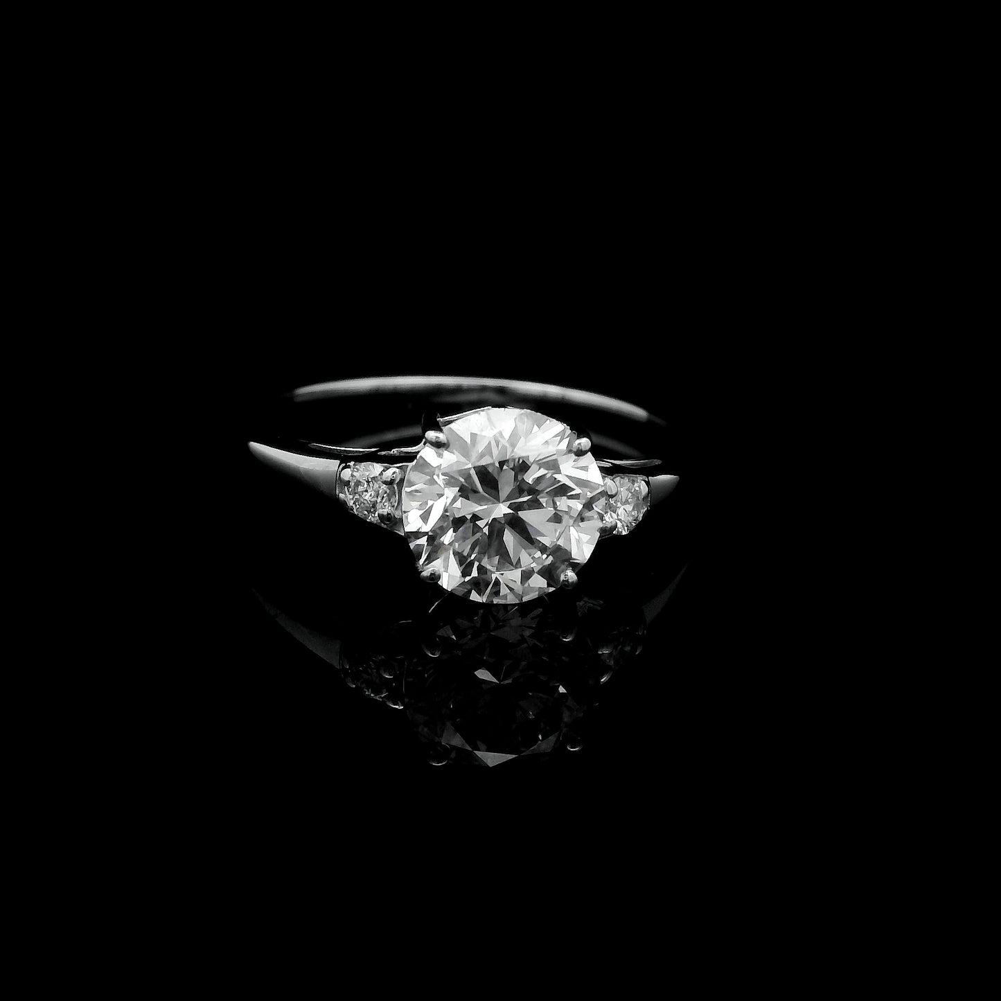 1.60 Ct Round Lab Grown Diamond 14K Gold Ring