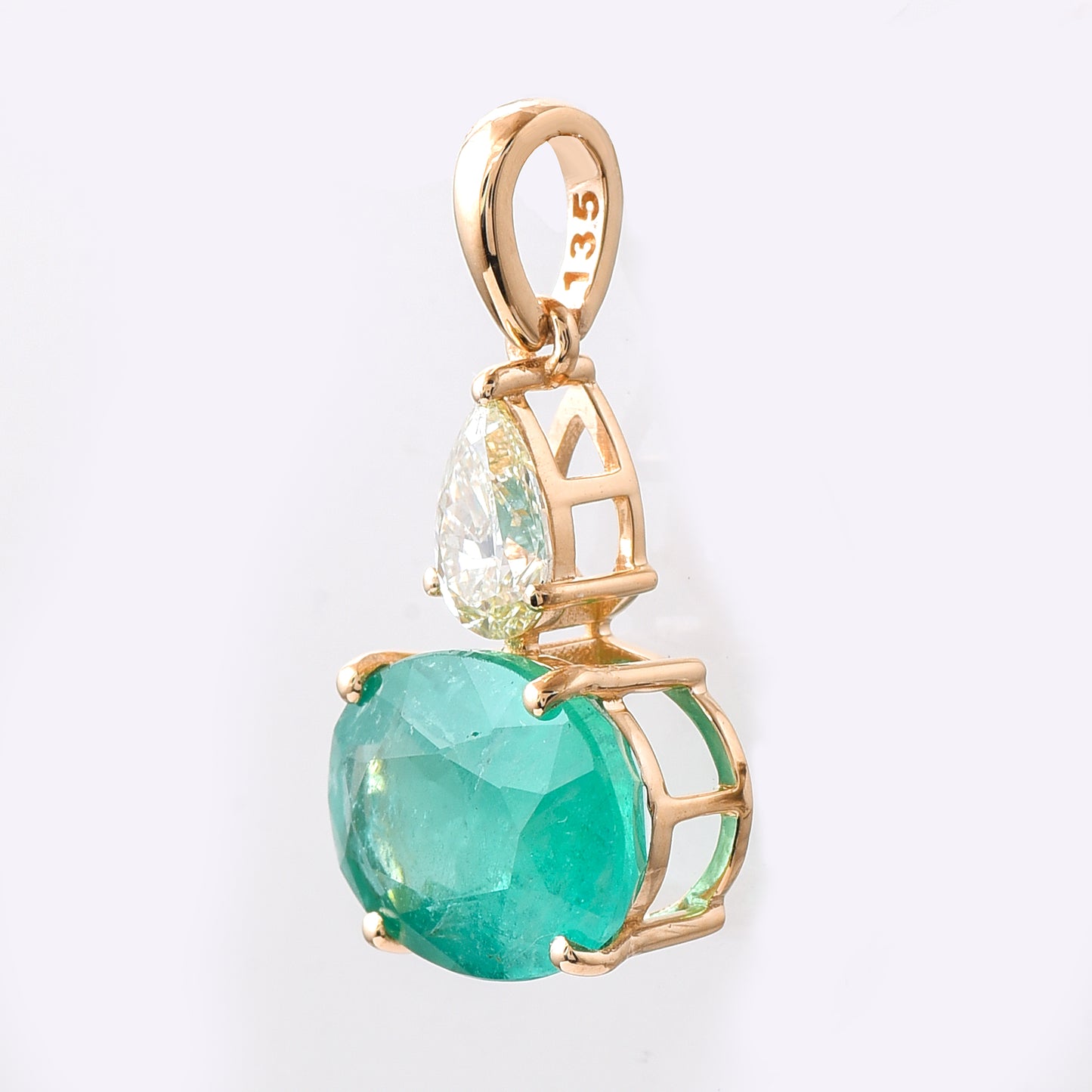 2.68 Ct Oval Emerald 14K Gold Pendant