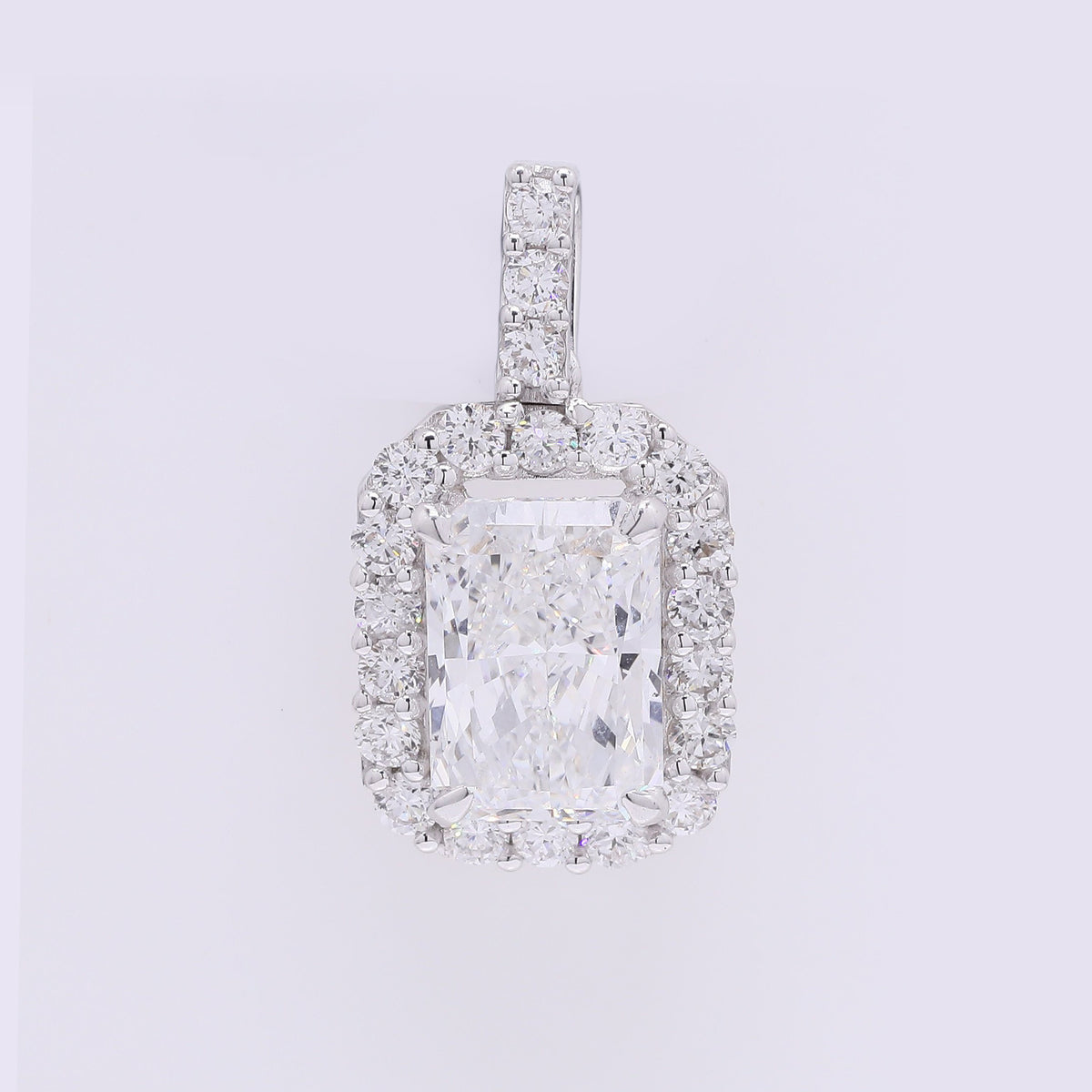 2.39 Carats Lab Grown Diamond 14K Gold Pendant
