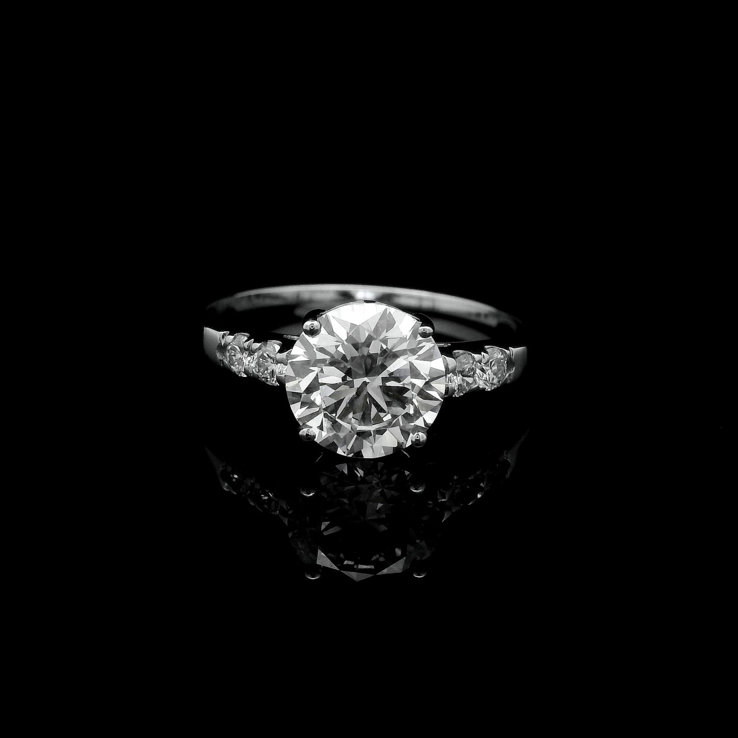 1.80 Ct Round Lab Grown Diamond 14K Gold Ring