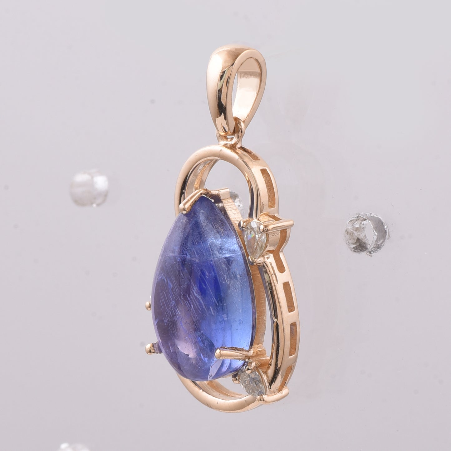 3.66 Ct Pear Cabochon Natural Tanzanite 14K Gold Pendant