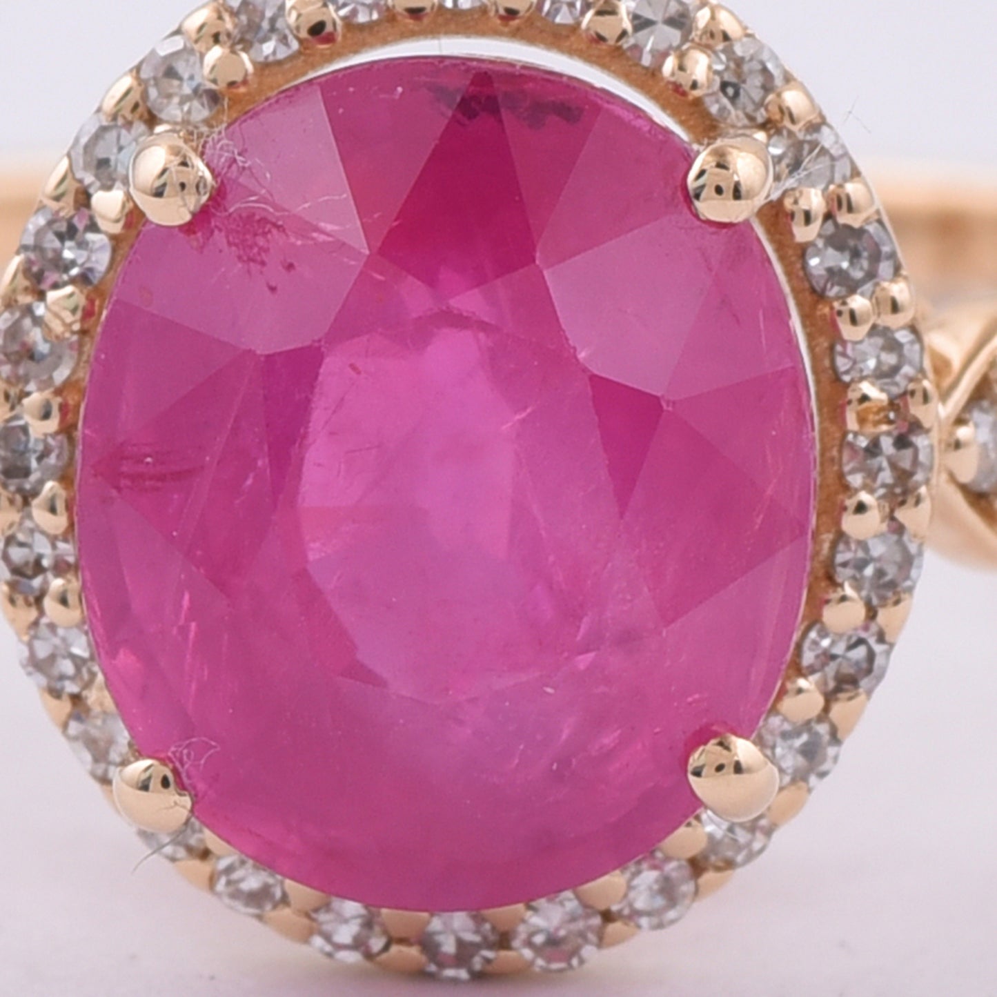 2.78 Ct Oval Natural Ruby 14K Gold Ring