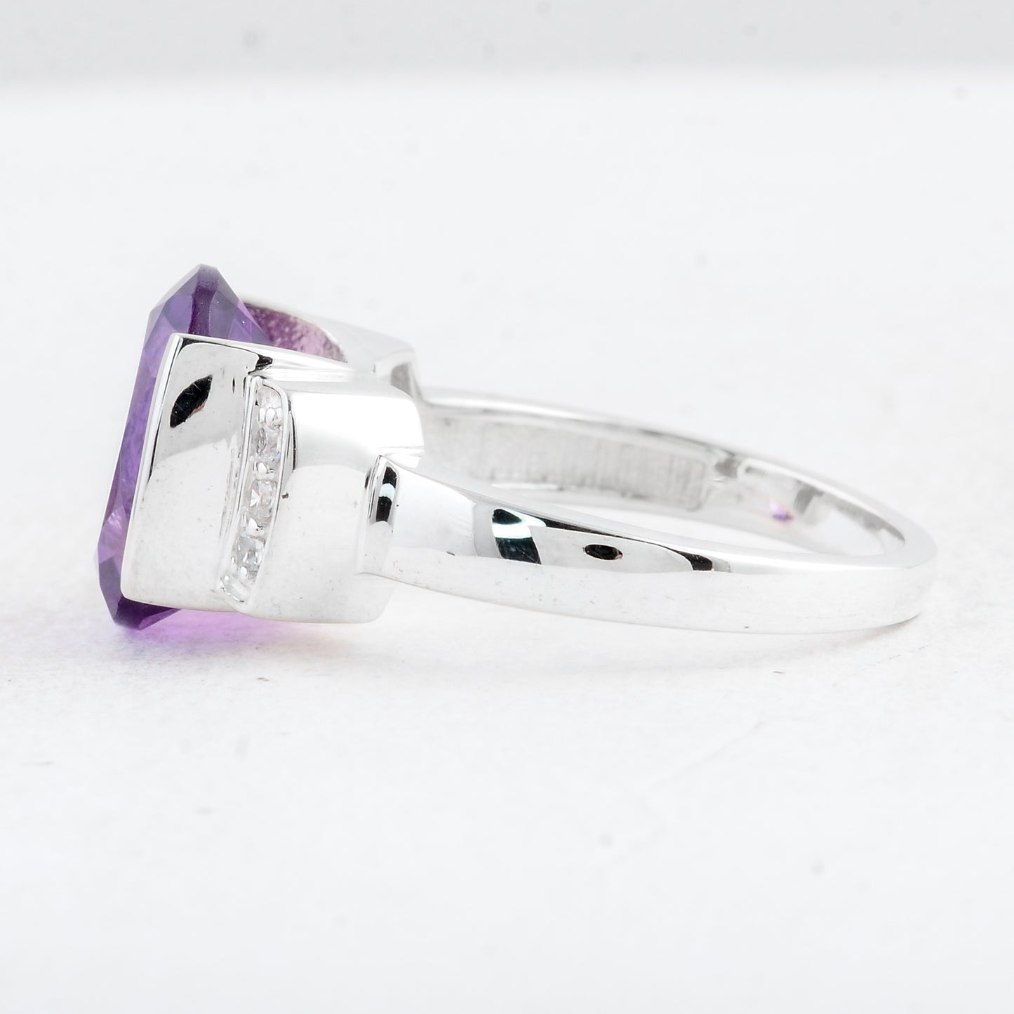 4.27 Ct Oval Amethyst 925 Sterling Silver Ring