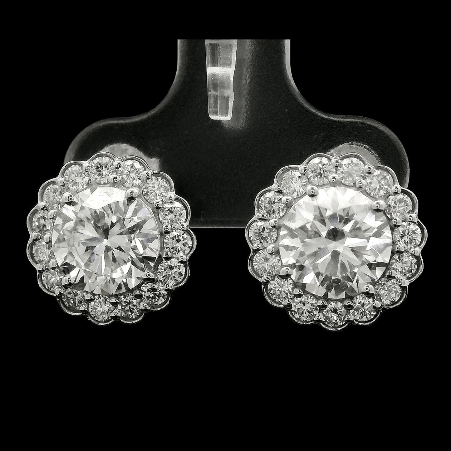 3.92 Carats Lab Grown Diamond 14K Gold Earrings