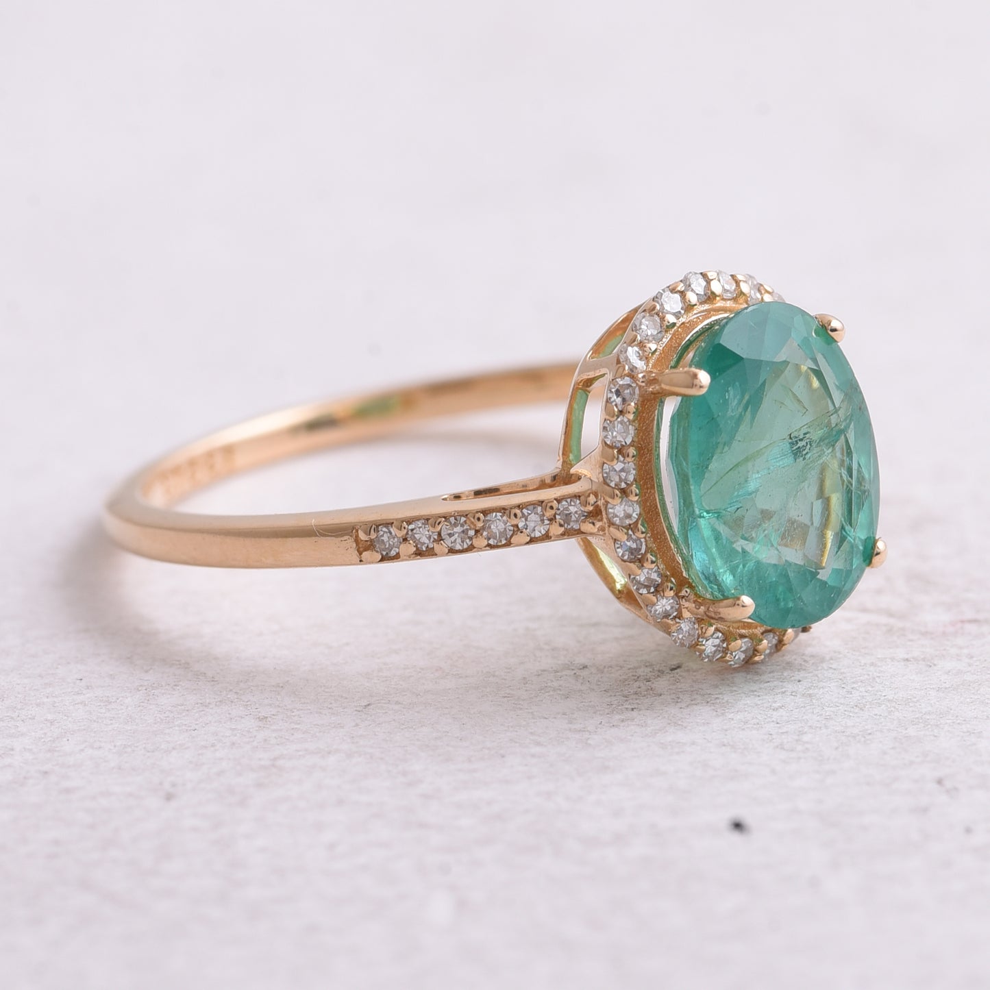 1.96 Ct Oval Natural Emerald 14K Gold Ring