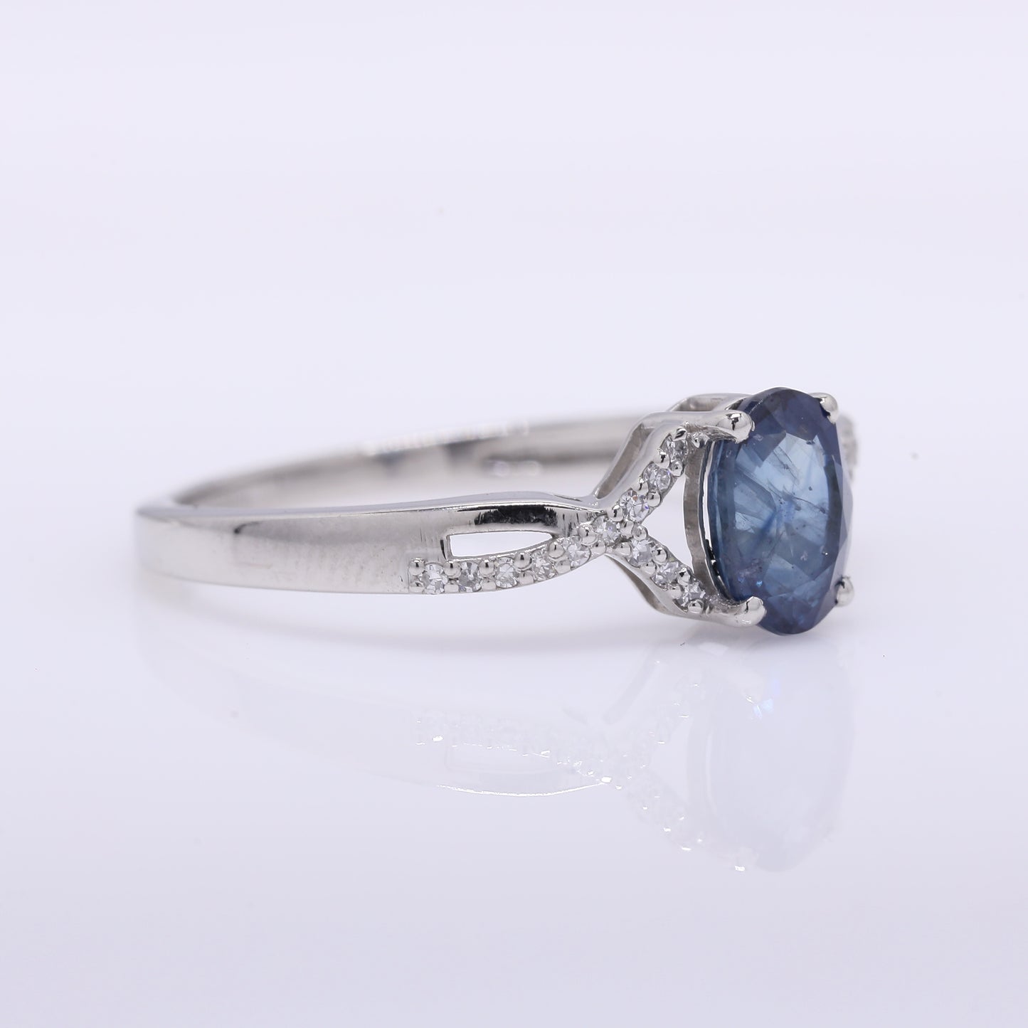1.27 Ct Oval Mixed Cut Natural Sapphire 950 Platinum Ring