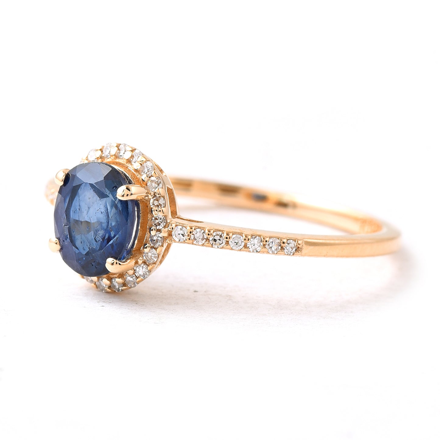1.22 Ct Oval Sapphire 14K Gold Ring