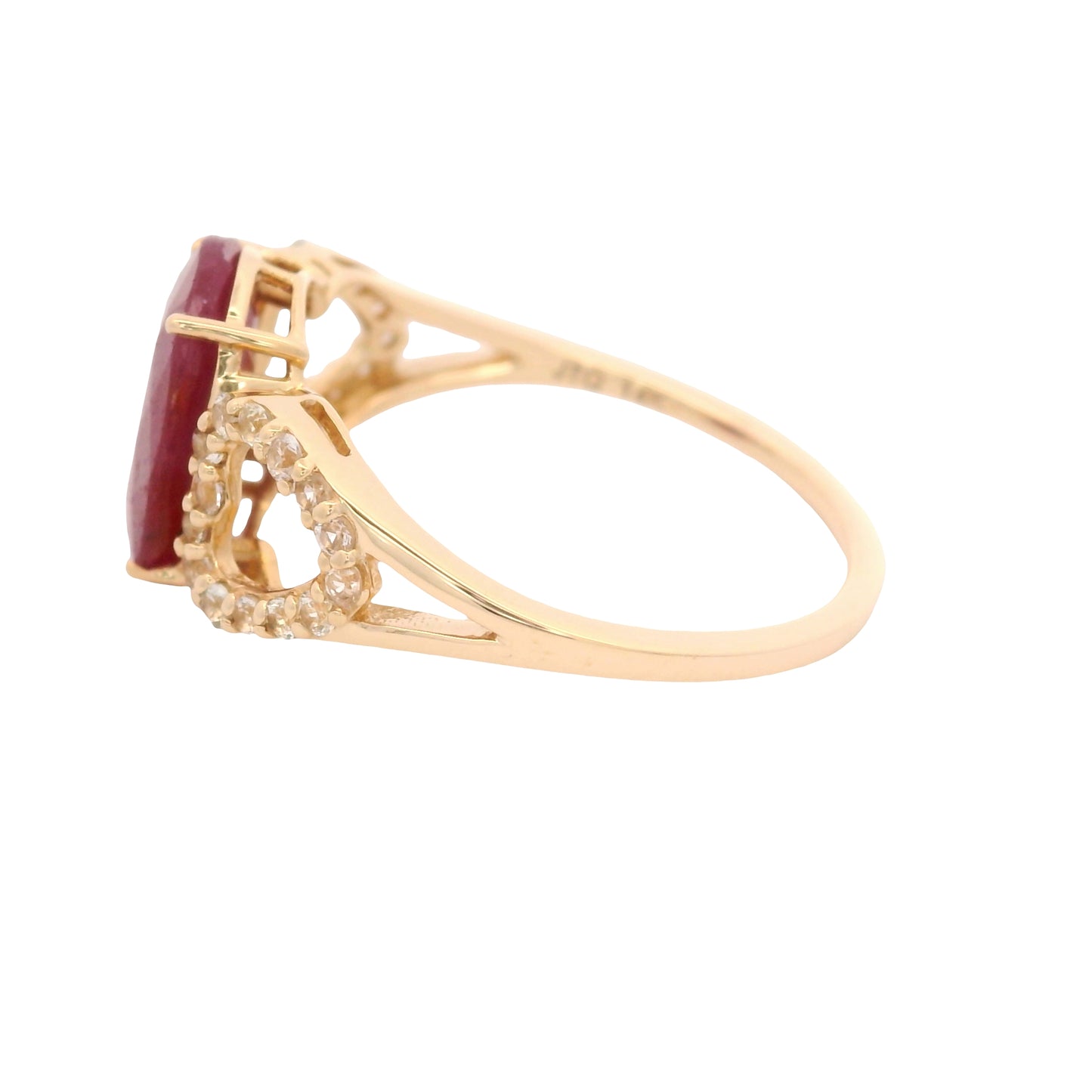 3.05 Ct Oval Ruby 14K Gold Ring