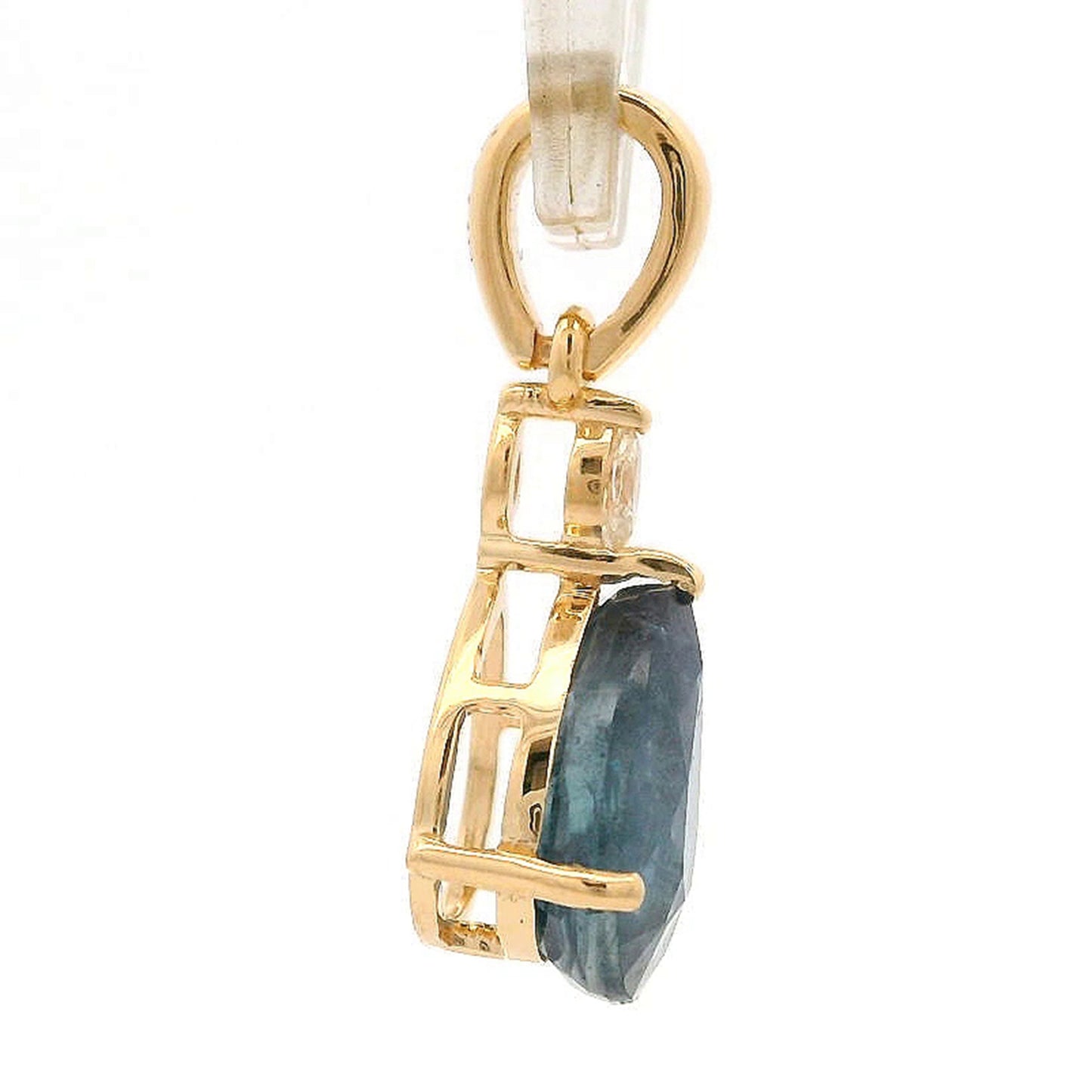 1.67 Ct Pear Sapphire 14K Gold Pendant