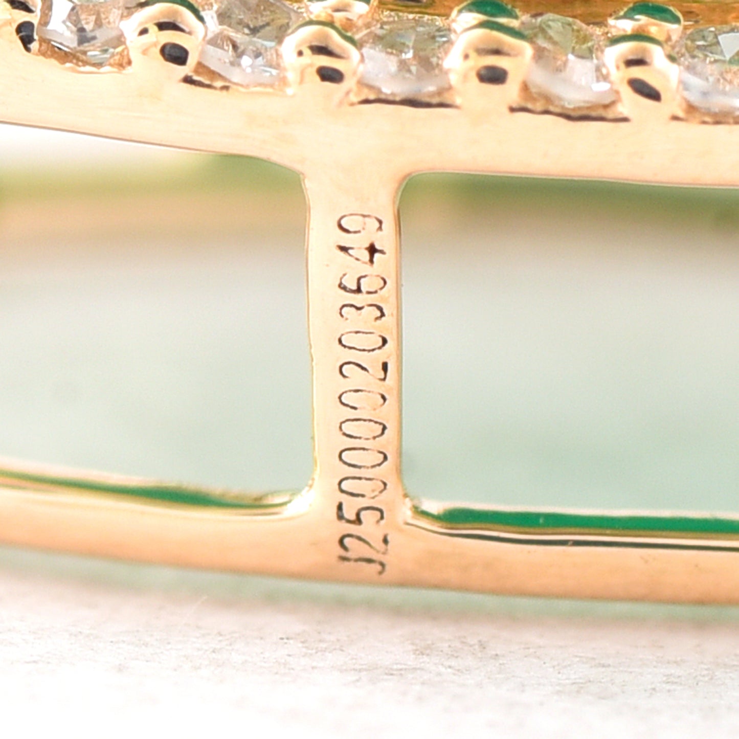 7.23 Ct Oval Mixed Cut Natural Emerald 14K Gold Pendant