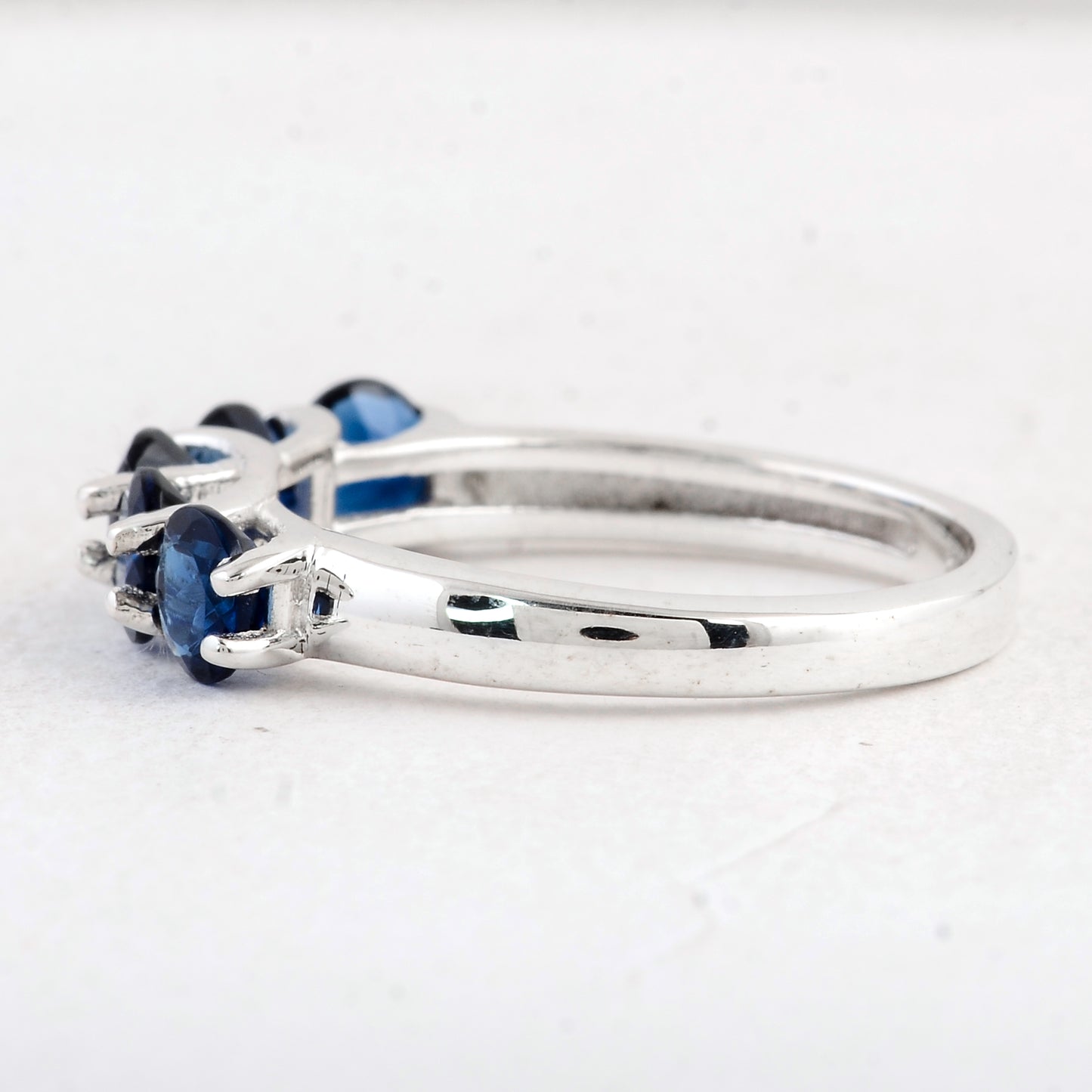 1.85 Ct Round Created Glass Sapphire 925 Sterling Silver Ring