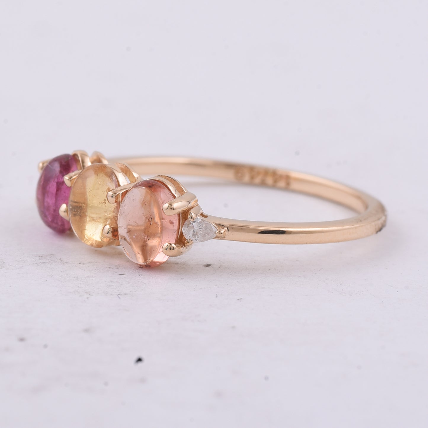 1.26 Ct Oval Cabochon Cut Natural Multi-Coloured Tourmaline 14K Gold Ring