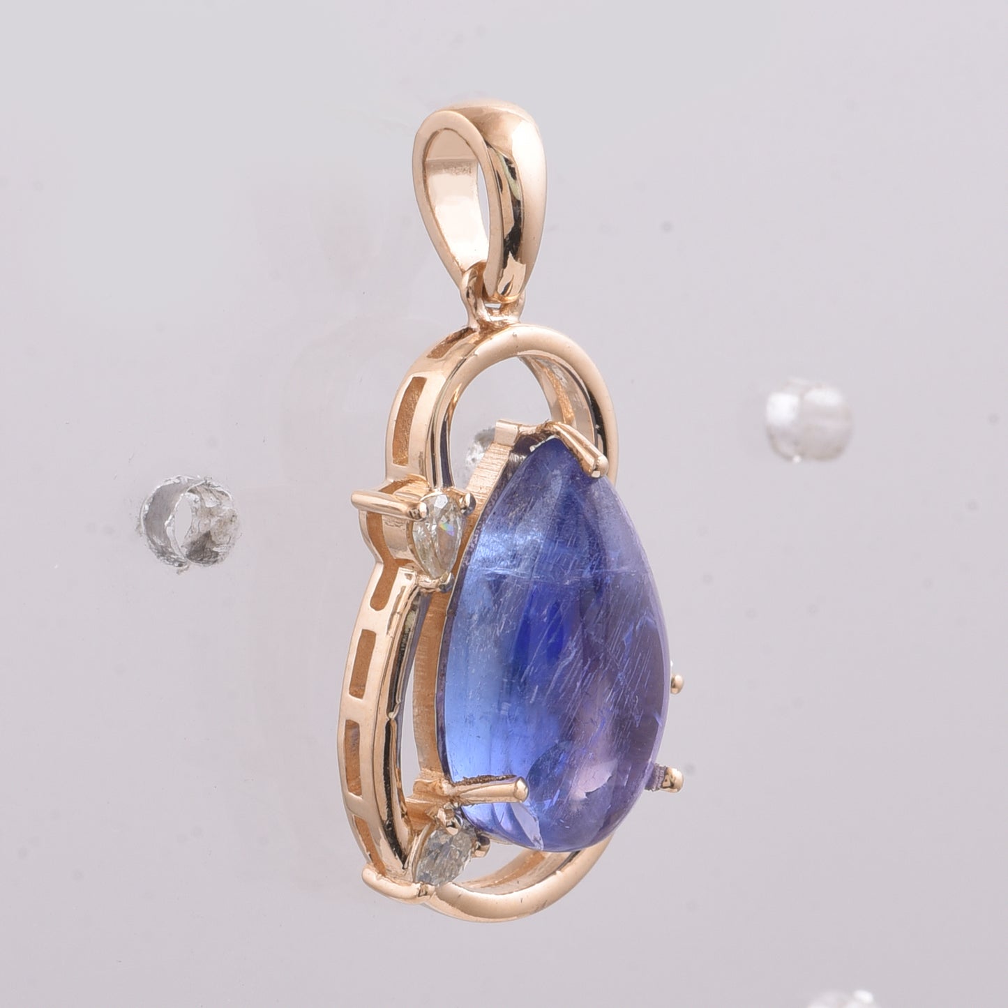 3.66 Ct Pear Cabochon Natural Tanzanite 14K Gold Pendant