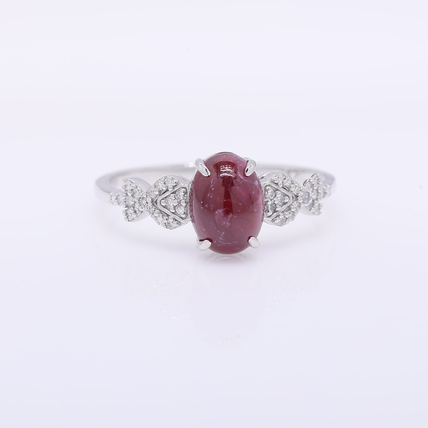 2.28 Ct Oval Cabochon Cut Natural Ruby 950 Platinum Ring