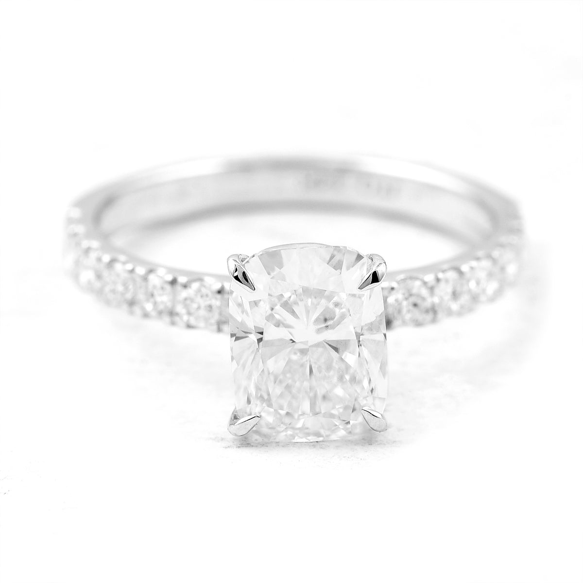 2.34 Carats Lab Grown Diamond 14K Gold Ring
