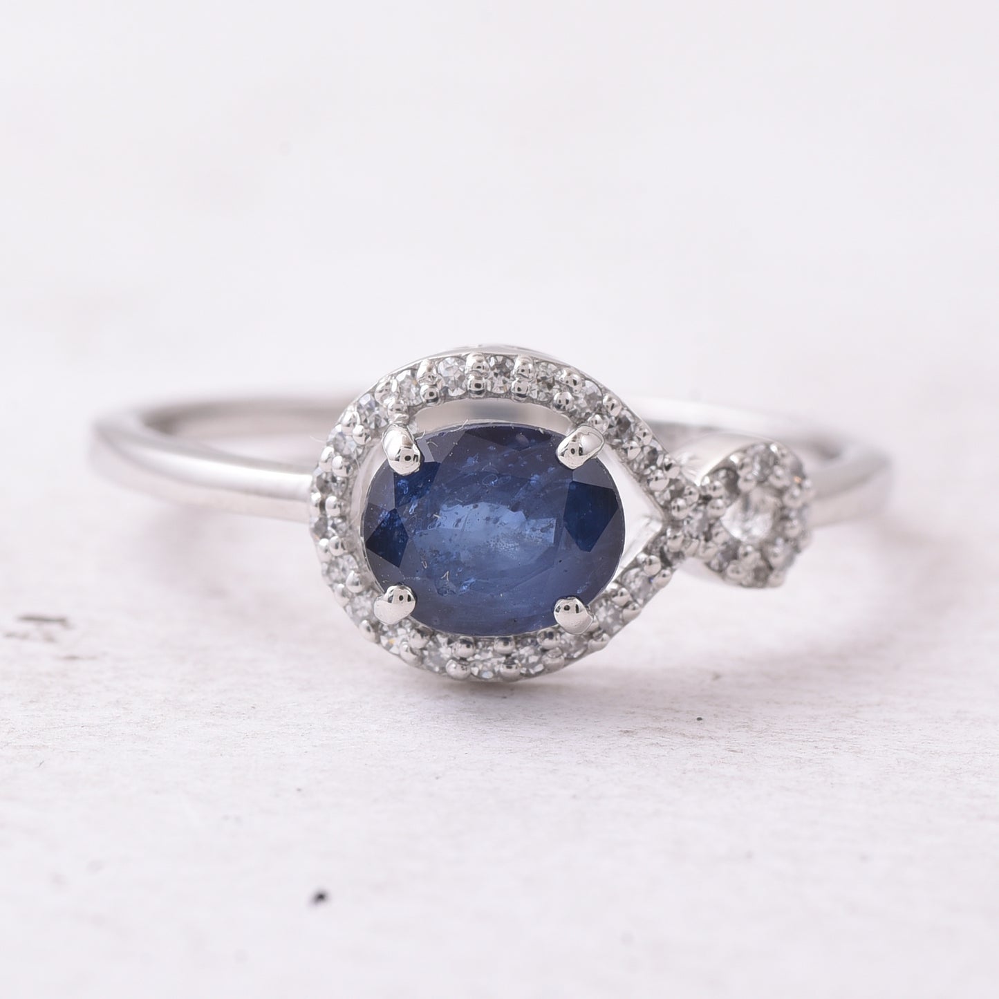 1.14 Ct Oval Mixed Cut Natural Sapphire 950 Platinum Ring