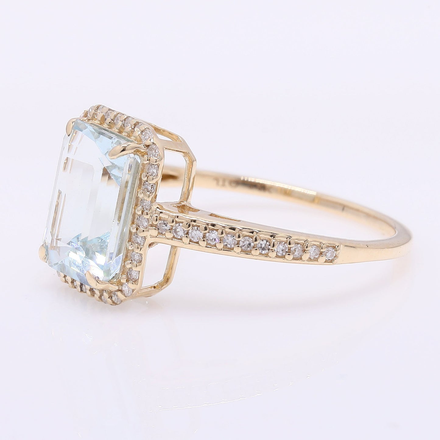 2.39 Ct Octagon Step Cut Natural Aquamarine 14K Gold Ring
