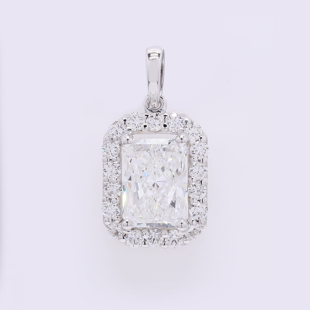 2.27 Carats Lab Grown Diamond 14K Gold Pendant
