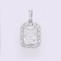 2.27 Carats Lab Grown Diamond 14K Gold Pendant