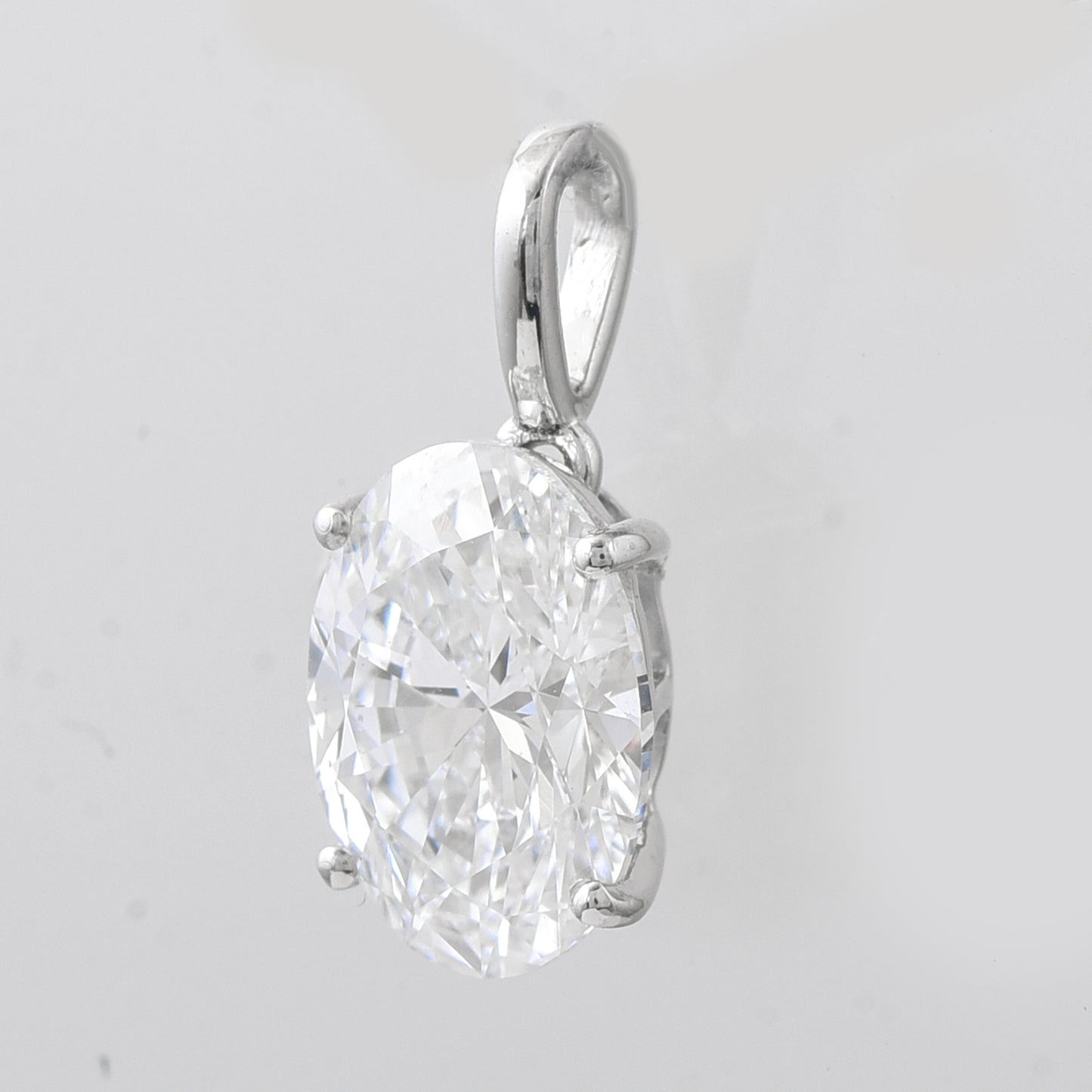2.02 Carats Lab Grown Diamond 14K Gold Pendant