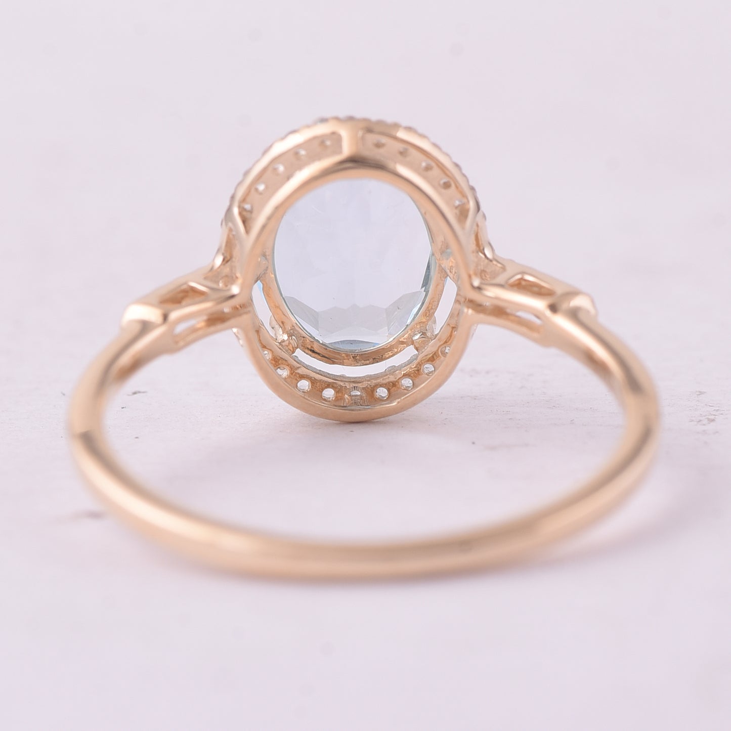 2.24 Ct Oval Blue Topaz 9K Gold Ring