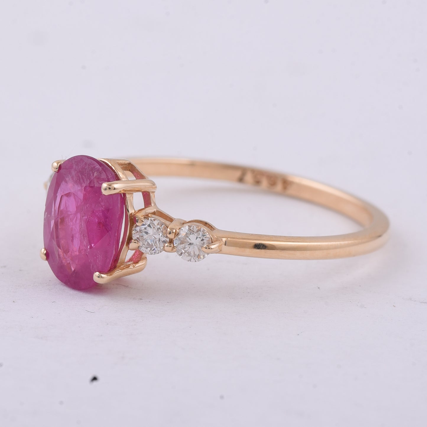 1.68 Ct Oval Natural Ruby 14K Gold Ring