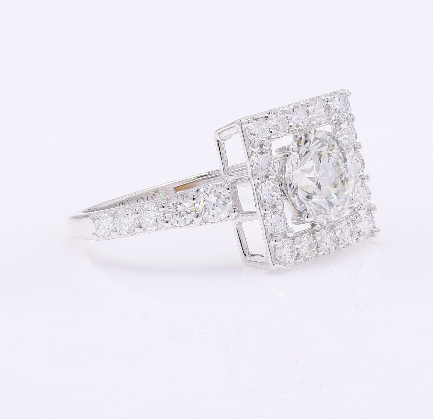 2.06 Carats Lab Grown Diamond 14K Gold Ring