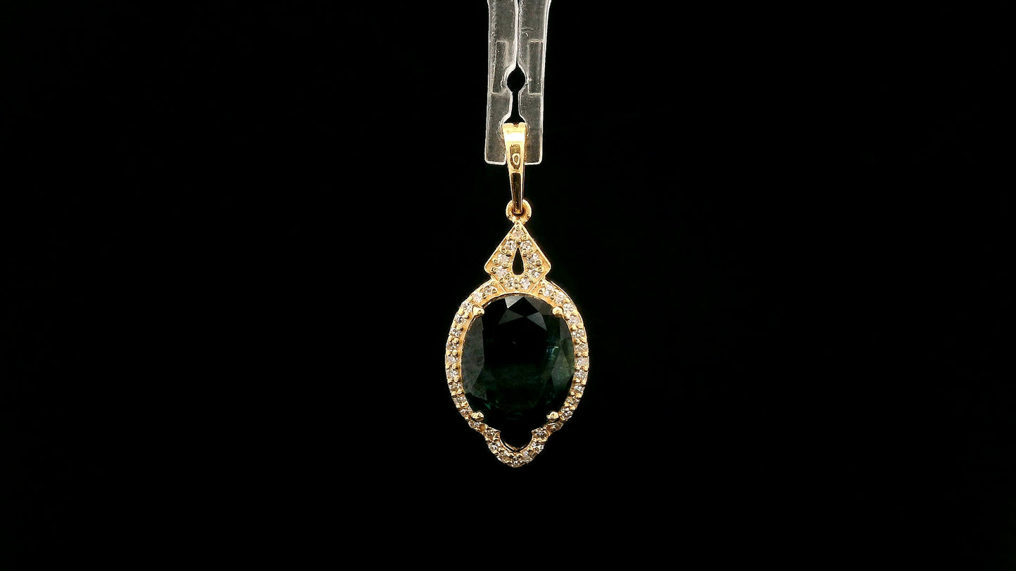 3.14 Ct Oval Natural Sapphire 14K Gold Pendant