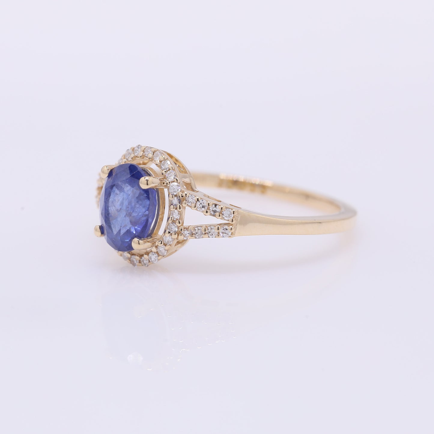 1.52 Ct Oval Mixed Cut Natural Sapphire 14K Gold Ring