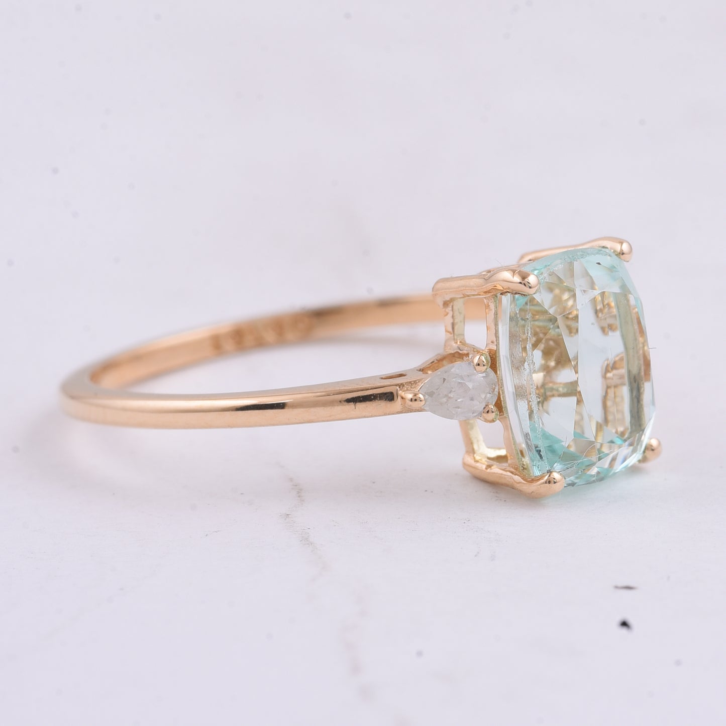 1.89 Ct Cushion Natural Beryl 14K Gold Ring
