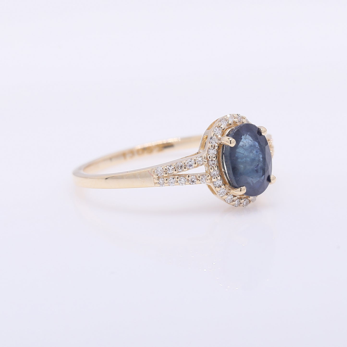 1.47 Ct Oval Mixed Cut Natural Sapphire 14K Gold Ring